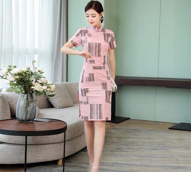 开元体育·(中国)官方网站新款时髦“连衣裙”修身显高挑让女孩美的不一样(图7)