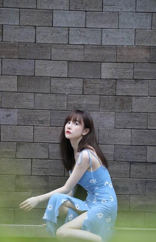 开元体育·(中国)官方网站论连衣裙对女生的重要性选对款式遮肉显瘦凸显女性魅力(图7)